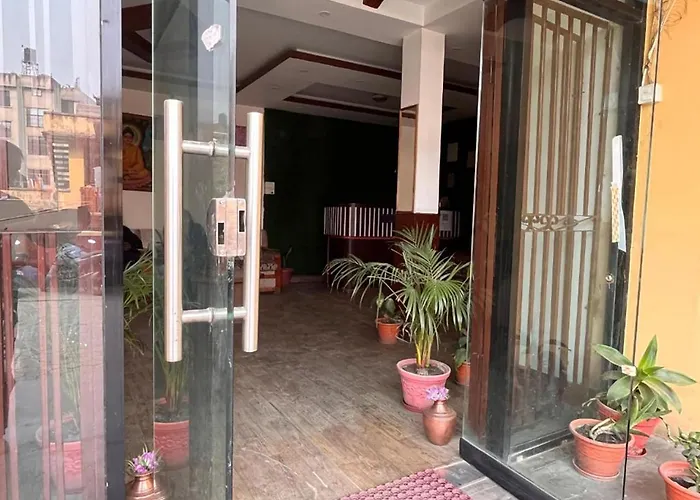 Guest house Sports Pvt Ltd *