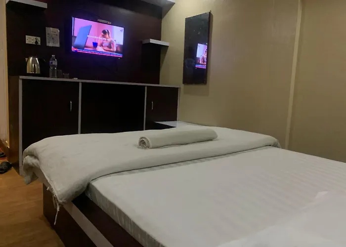 Guest house Sports Pvt Ltd